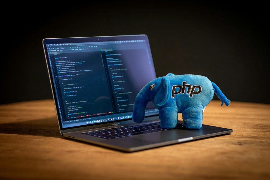 ‘Veel websites en diensten van de UvA tijdelijk offline vanwege PHP-beveiligingslek’